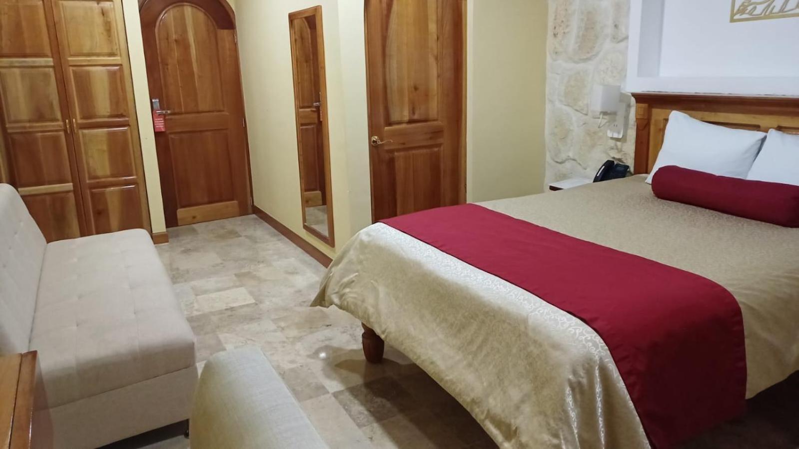 Cancun International Suites Buitenkant foto