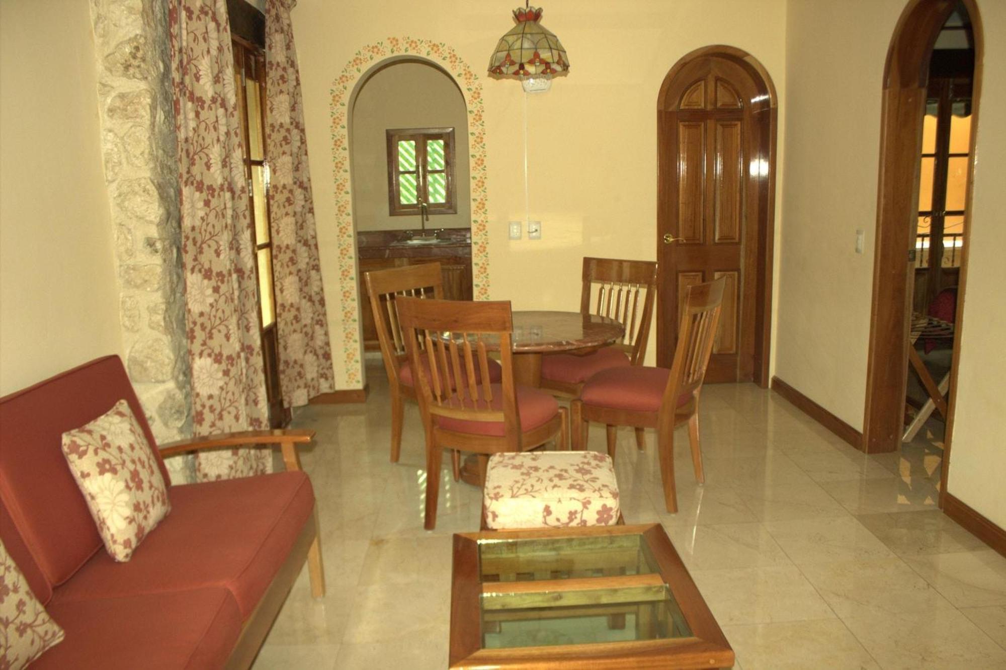 Cancun International Suites Buitenkant foto